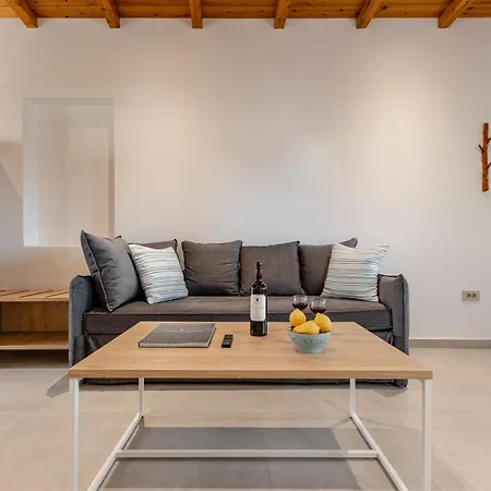 Sea View איוס חורה