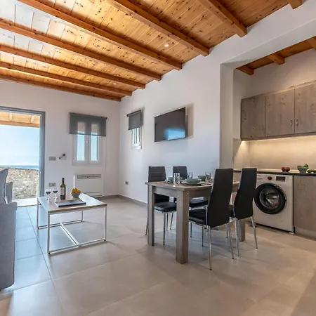 Sea View イオス島 チョーラ