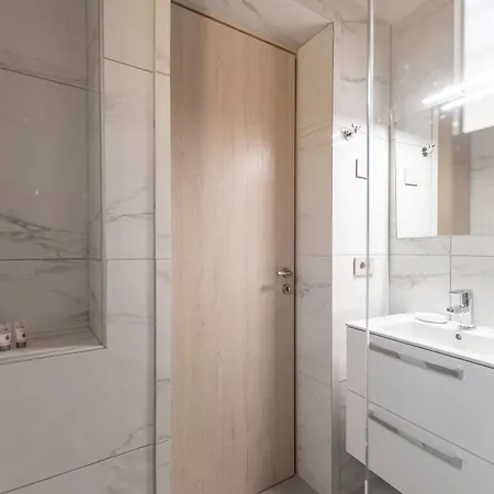 Sea View * イオス島 チョーラ