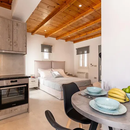 Sea View * イオス島 チョーラ