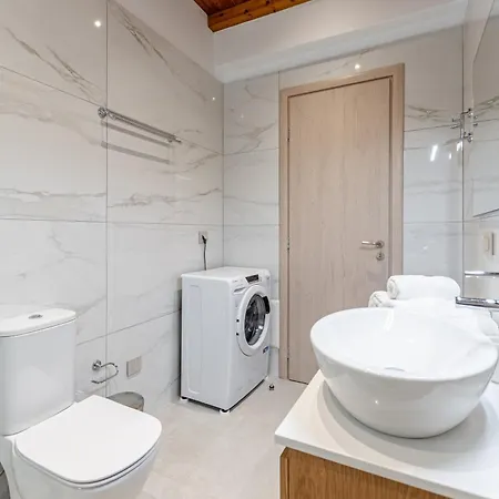 דירה Sea View איוס חורה