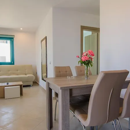 Sea View דירה איוס חורה